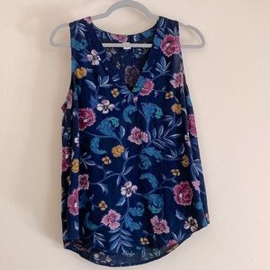 OLD NAVY DEEP V TANK BLOUSE